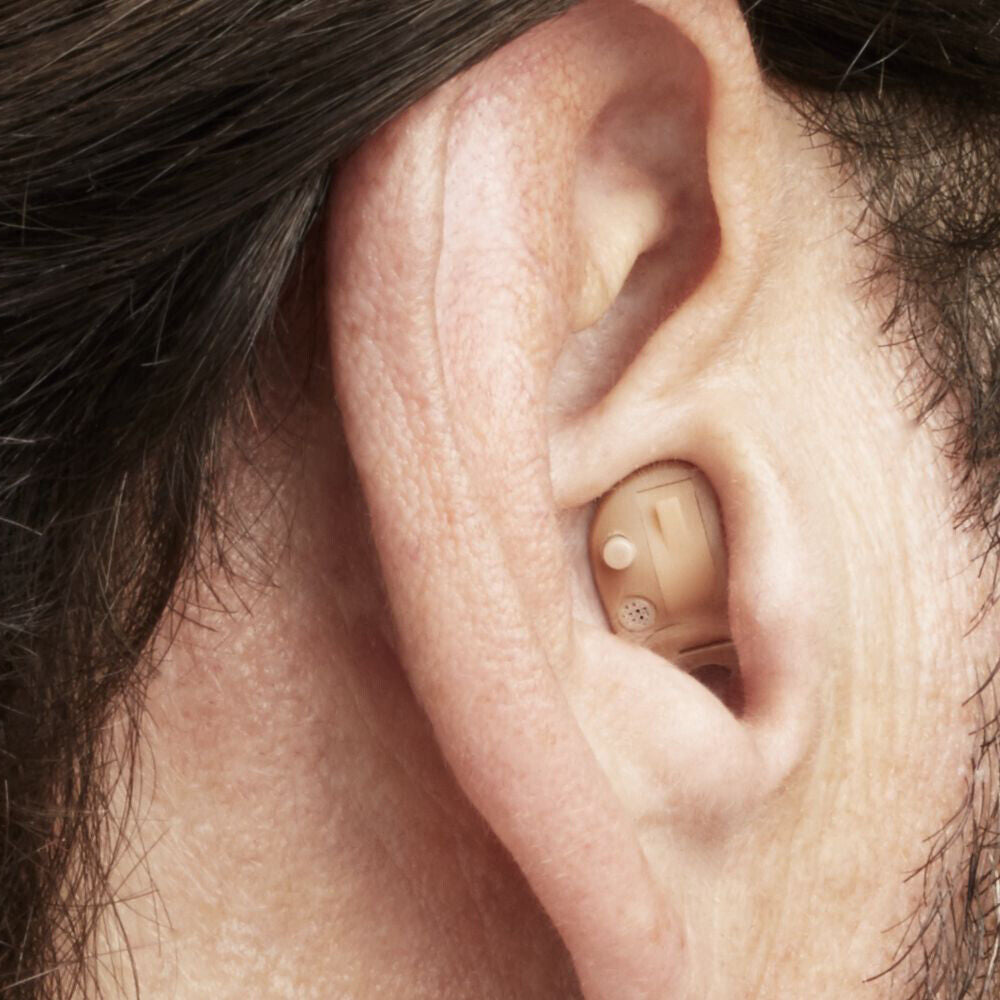 Signia Run Hearing Aid Set - Club Hearing Intl LLC